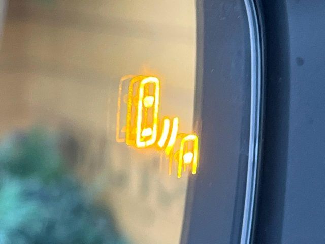 TOYOTA COROLLA CROSS HYBRID 2025