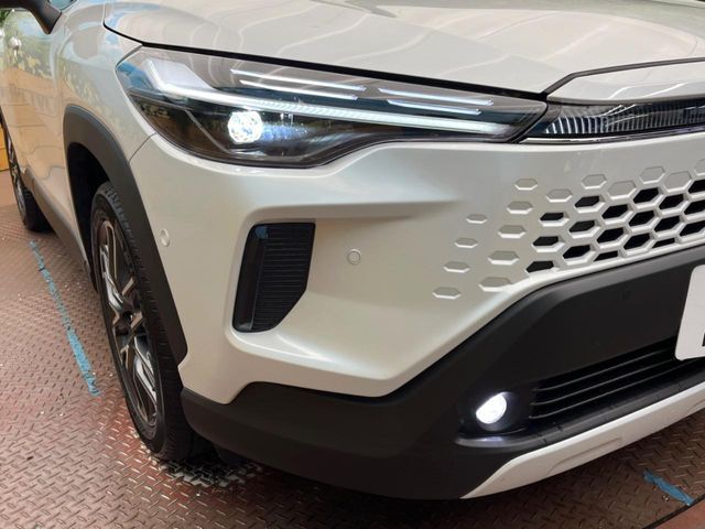 TOYOTA COROLLA CROSS HYBRID 2025