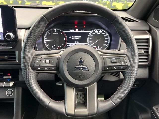 MITSUBISHI TRITON 2024