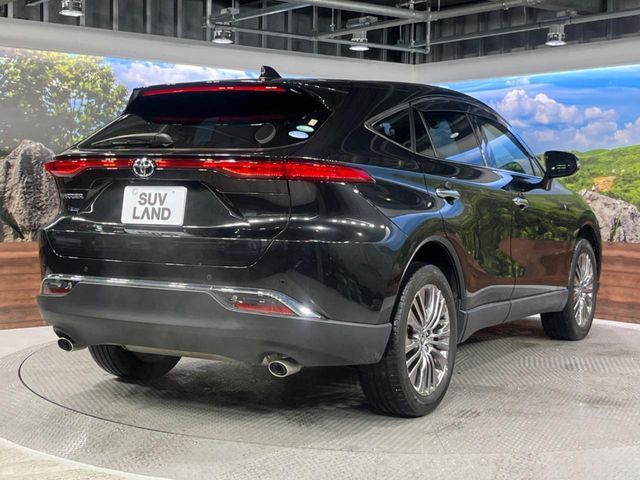 TOYOTA HARRIER 2WD 2021