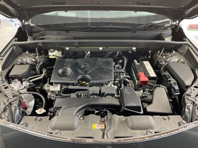 TOYOTA HARRIER 2WD 2021