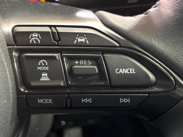 TOYOTA YARIS CROSS 2025