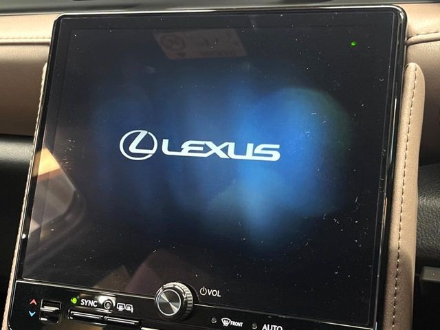 TOYOTA LEXUS LBX 2025