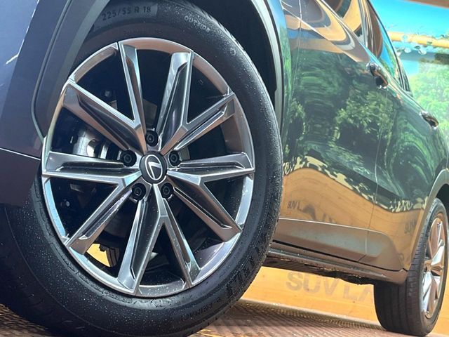 TOYOTA LEXUS LBX 2025