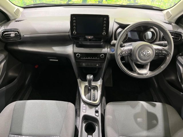 TOYOTA YARIS CROSS HYBRID 2023