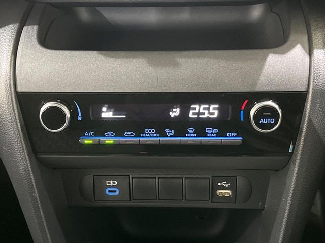 TOYOTA YARIS CROSS HYBRID 2023