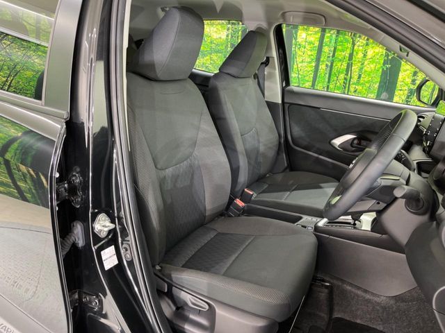 TOYOTA YARIS CROSS HYBRID 2023