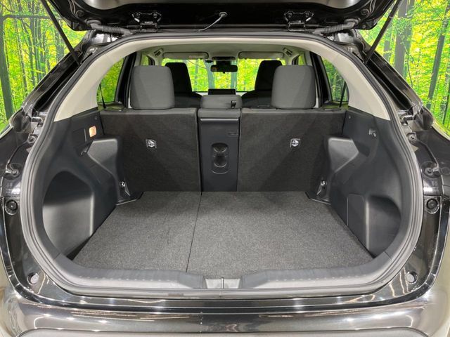 TOYOTA YARIS CROSS HYBRID 2023