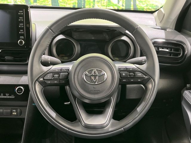 TOYOTA YARIS CROSS HYBRID 2023