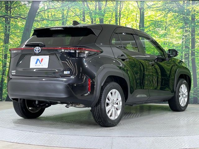 TOYOTA YARIS CROSS HYBRID 2023