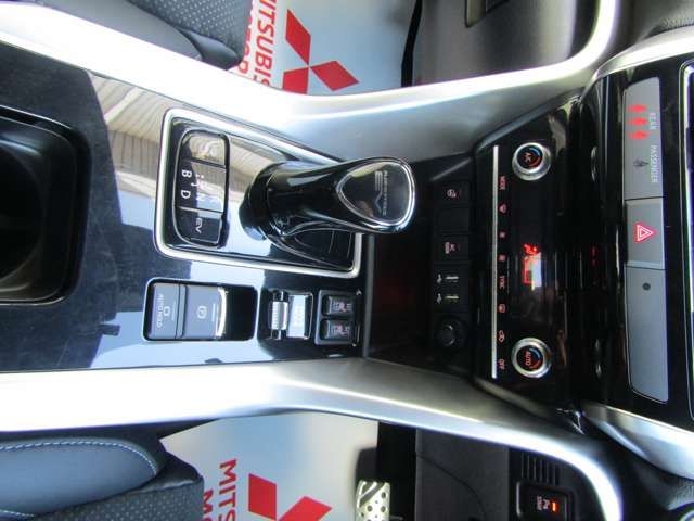 MITSUBISHI ECLIPSE CROSS PHEV 2023