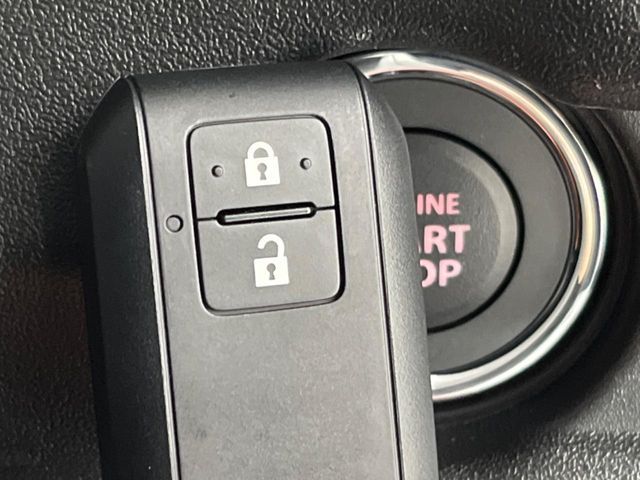 SUZUKI JIMNY NOMADE 2025