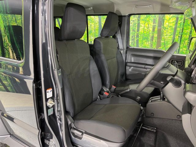 SUZUKI JIMNY NOMADE 2025