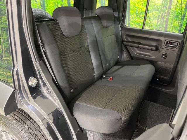 SUZUKI JIMNY NOMADE 2025