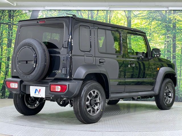 SUZUKI JIMNY NOMADE 2025