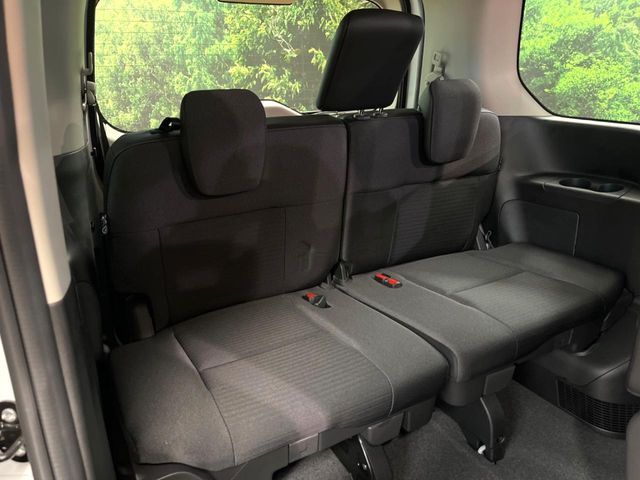 NISSAN SERENA  WG 2025