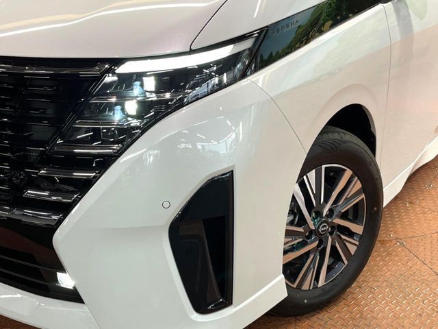 NISSAN SERENA  WG 2025