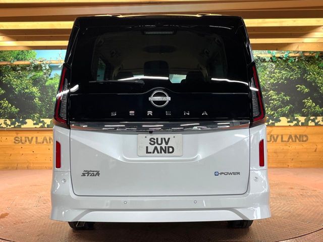 NISSAN SERENA  WG 2025