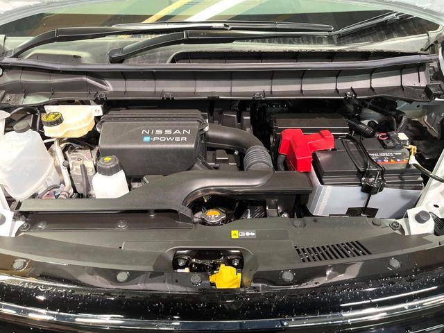 NISSAN SERENA  WG 2025