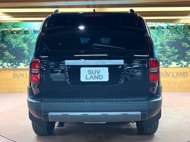 TOYOTA LANDCRUISER 250 2025