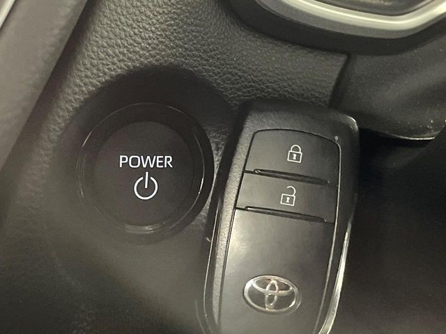 TOYOTA COROLLA CROSS HYBRID 2024