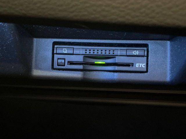 TOYOTA HARRIER 2WD 2014