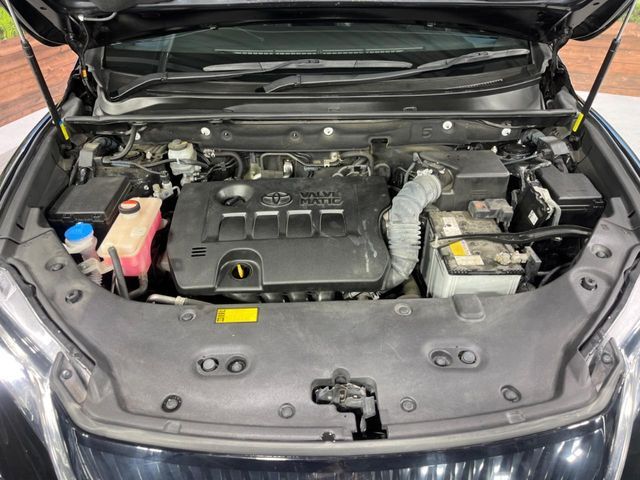 TOYOTA HARRIER 2WD 2014