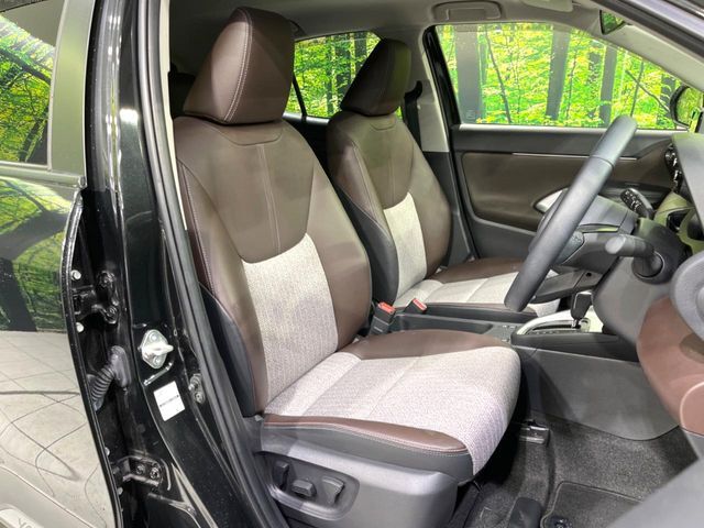 TOYOTA YARIS CROSS HYBRID 2022