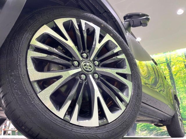 TOYOTA YARIS CROSS HYBRID 2022