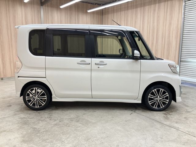 DAIHATSU TANTO CUSTOM 2015