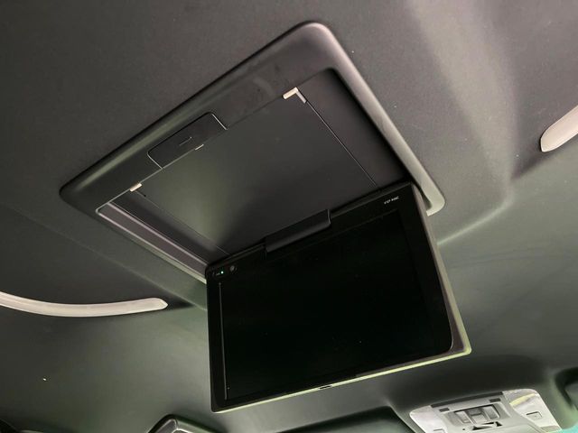 TOYOTA VELLFIRE 4WD 2017