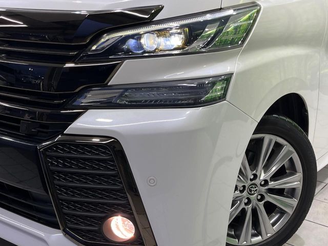 TOYOTA VELLFIRE 4WD 2017