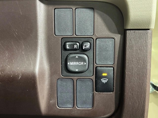 TOYOTA PASSO 4WD 2013