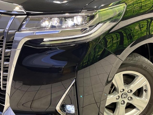 TOYOTA ALPHARD hybrid 4WD 2022