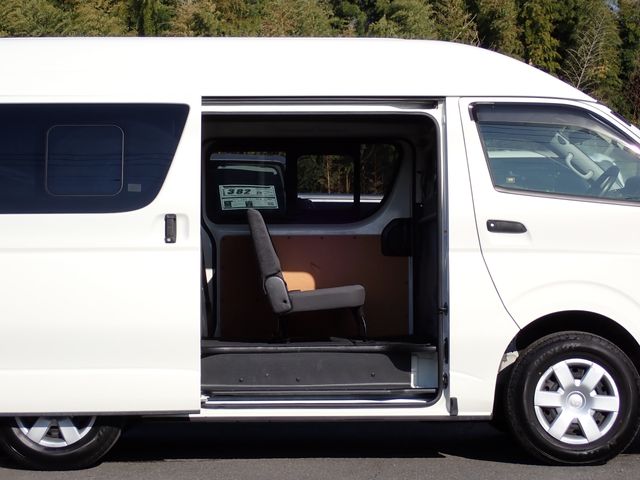 TOYOTA REGIUSACE van 4WD 2018