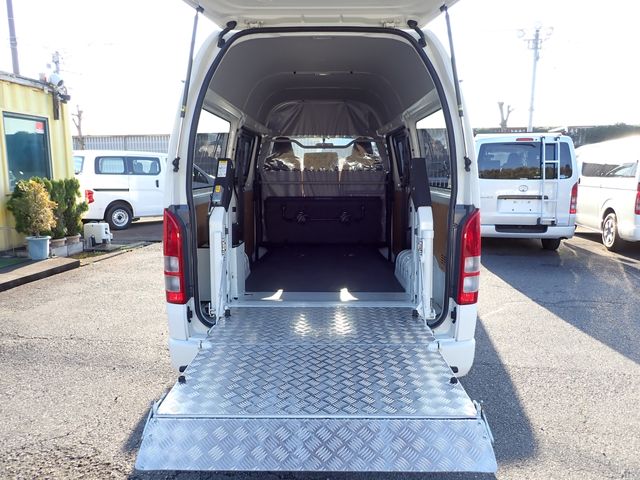 TOYOTA REGIUSACE van 4WD 2018