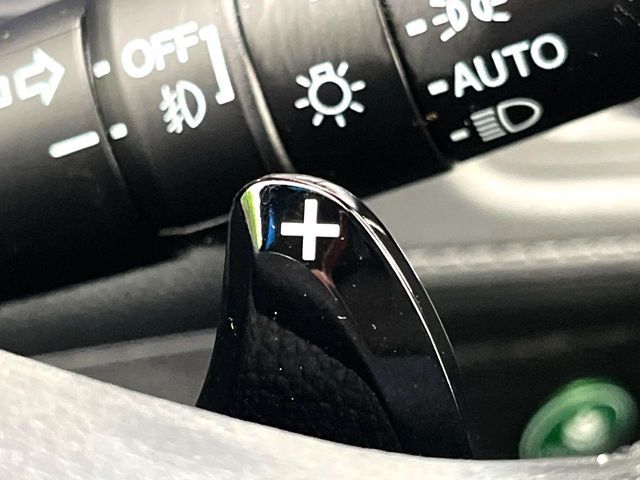 HONDA VEZEL HYBRID 2015