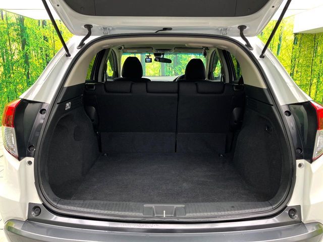 HONDA VEZEL HYBRID 2015