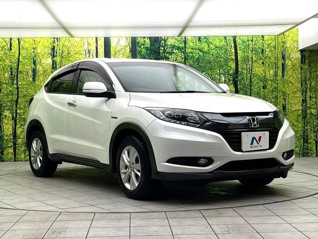 HONDA VEZEL HYBRID 2015