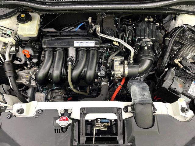 HONDA VEZEL HYBRID 2015