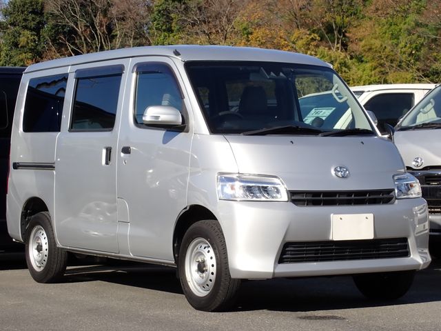 TOYOTA TOWNACE van 4WD 2021