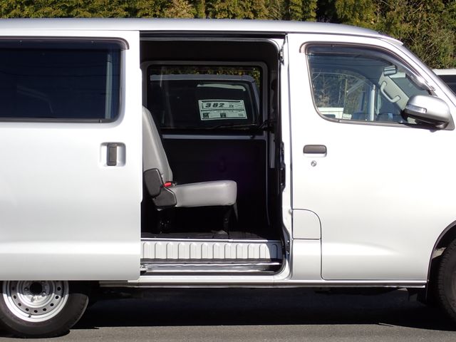 TOYOTA TOWNACE van 4WD 2021