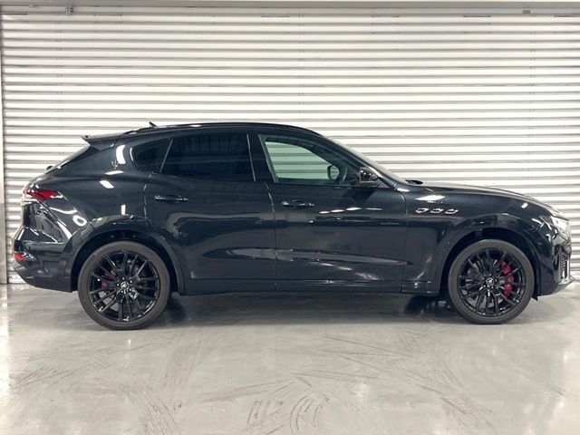 MASERATI MASERATI Levante 2022