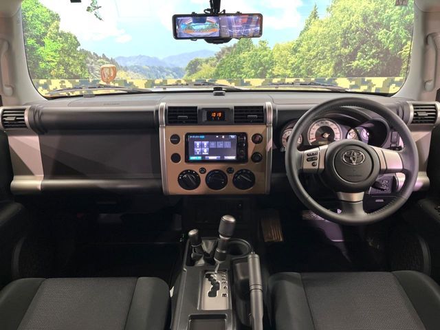 TOYOTA FJ CRUISER 4WD 2014