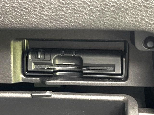 NISSAN SERENA  S-HYBRID 2017