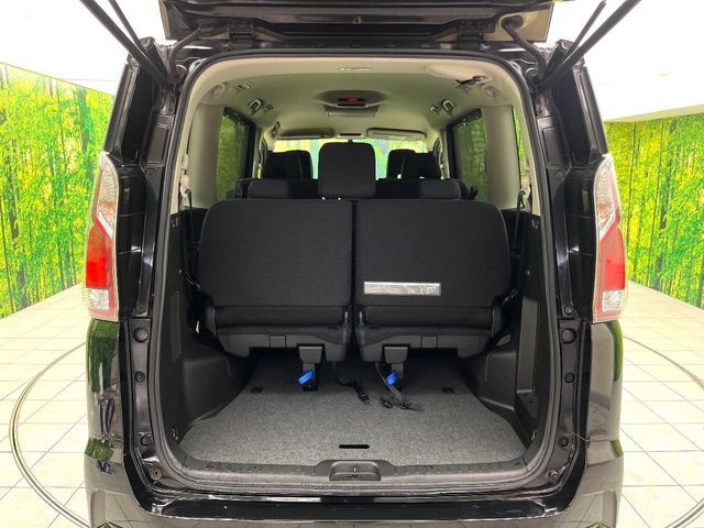 NISSAN SERENA  S-HYBRID 2017