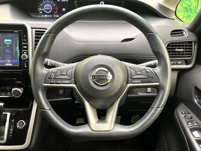 NISSAN SERENA  S-HYBRID 2017