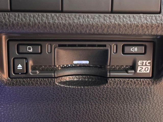 TOYOTA RAV4 4WD 2022