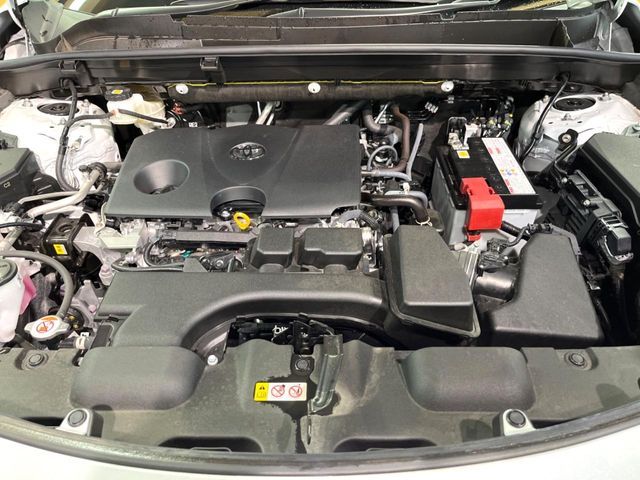 TOYOTA HARRIER 2WD 2024