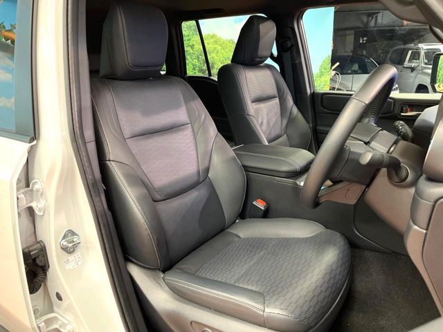 TOYOTA LANDCRUISER 250 2024